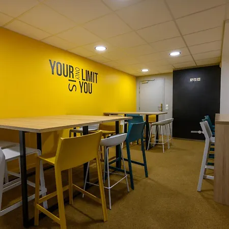 Apartmanhotel Nemea Campus 3*