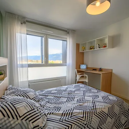 Nemea Campus 3*